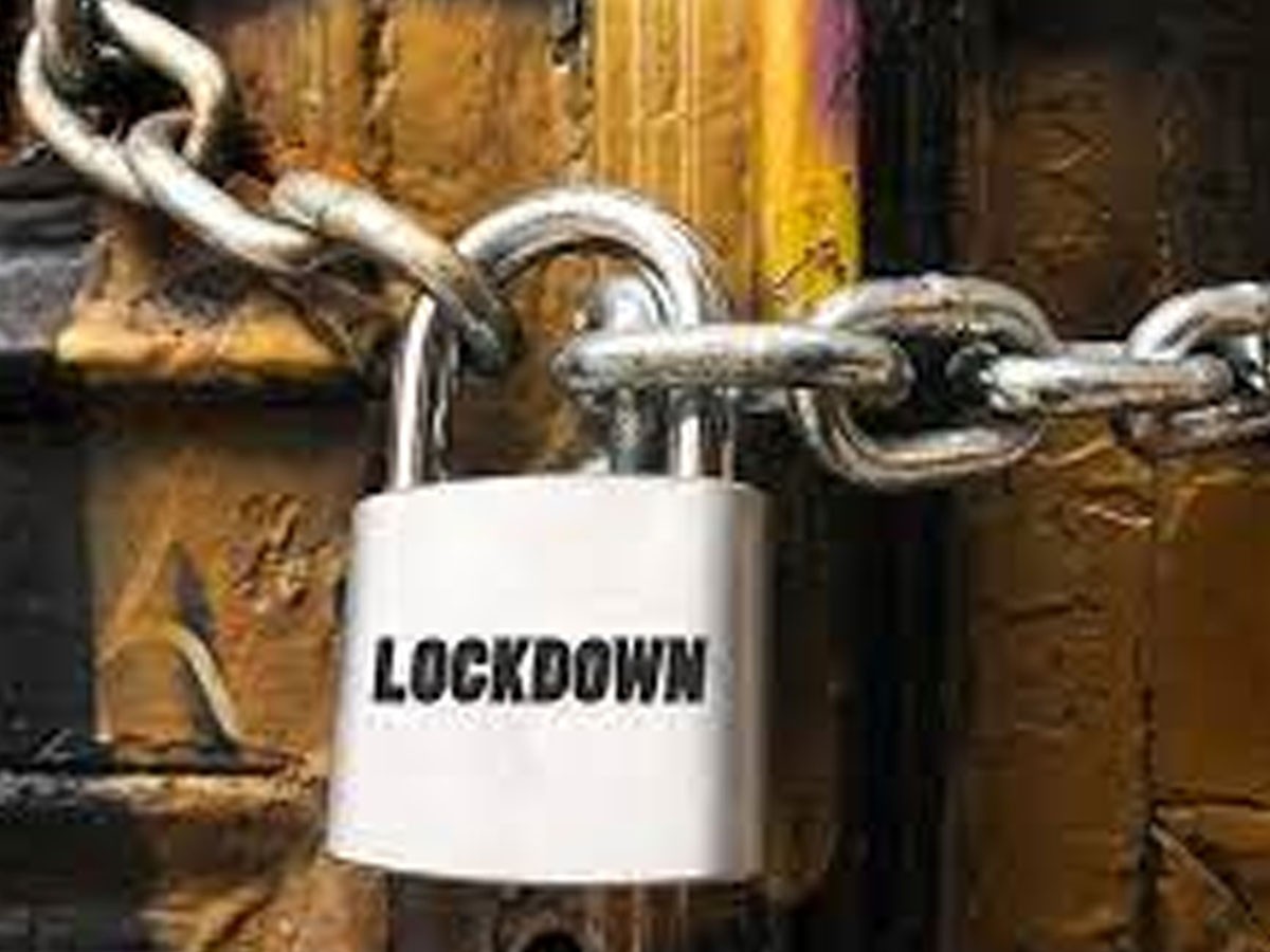 కొంప‌ముంచిన శుభ‌కార్యంః ఆ గ్రామంలో పూర్తిస్ఠాయి లాక్‌డౌన్‌…