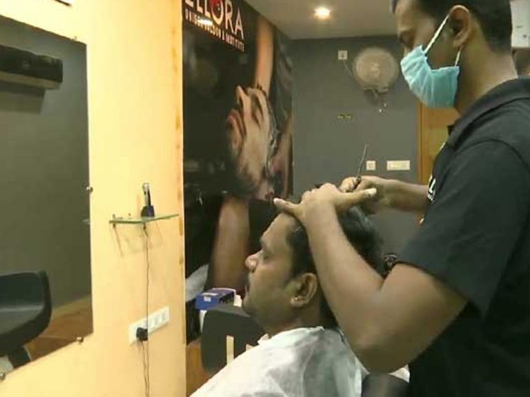 వ్యాక్సిన్ వేయించుకుంటే…50 శాతం డిస్కౌంట్‌…