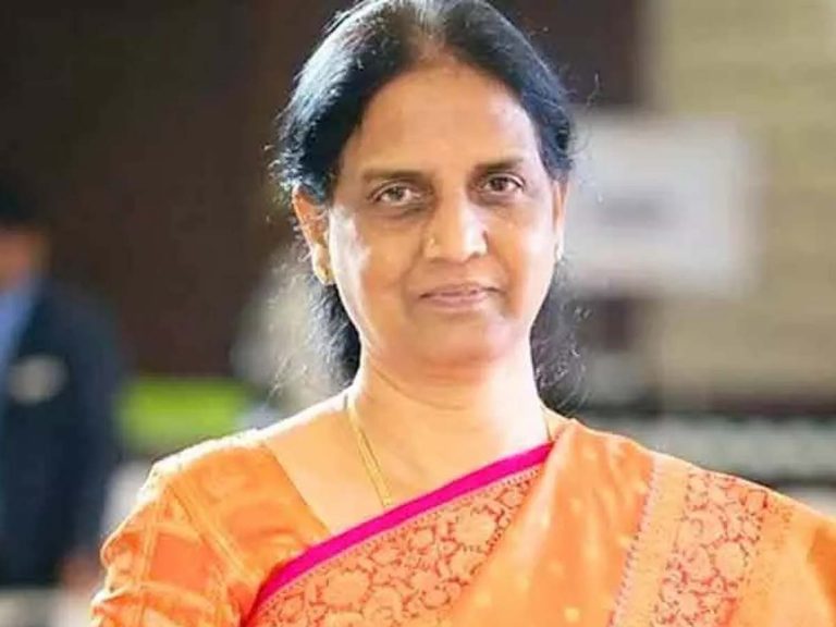 విద్యాశాఖ అధికారుల‌తో మంత్రి స‌బిత కీల‌క స‌మీక్ష‌…