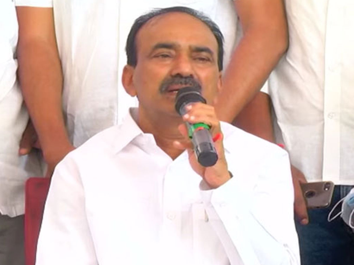 పోలీసుల సర్వేలోనూ 70 శాతం ఈటలదే గెలుపు..! మళ్లీ పాదయాత్ర..