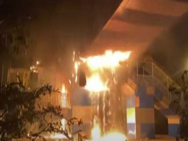 ఢిల్లీలో భారీ అగ్నిప్ర‌మాదం…క్ష‌ణాల్లో స్పందించిన సిబ్బంది…