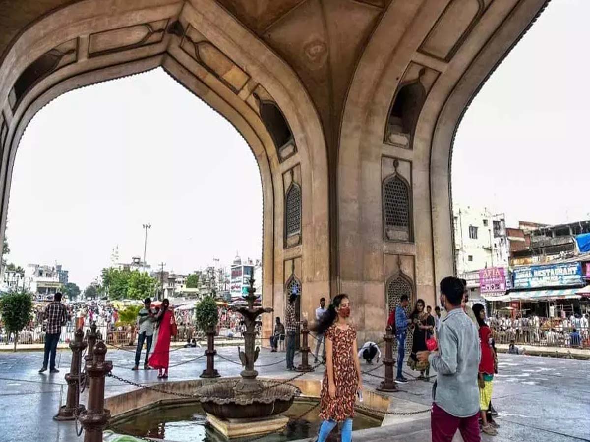 లాక్‌డౌన్ త‌రువాత సంద‌డిగా మారిన మ‌హాన‌గ‌రం…