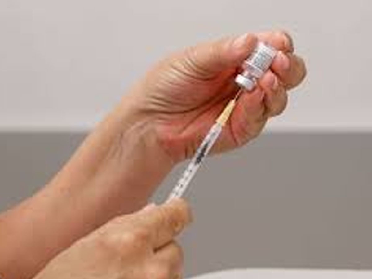 పాల‌స్తీనియ‌న్ల‌కు ఇజ్రాయిల్ క‌రోనా వ్యాక్సిన్‌…