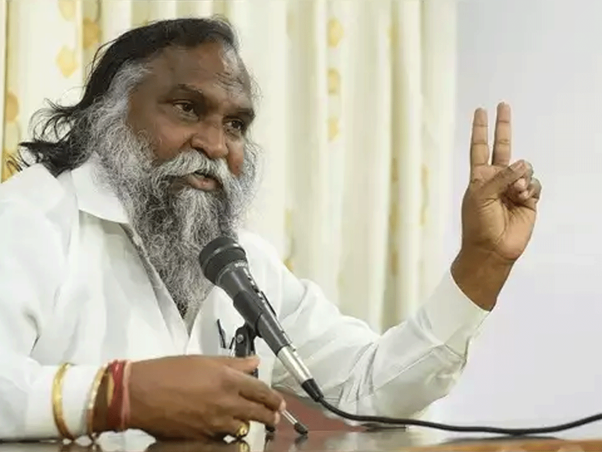 Jagga Reddy: కేసీఆర్‌ బర్త్‌డే, నిరుద్యోగానికి సంబంధం ఏంటి..?