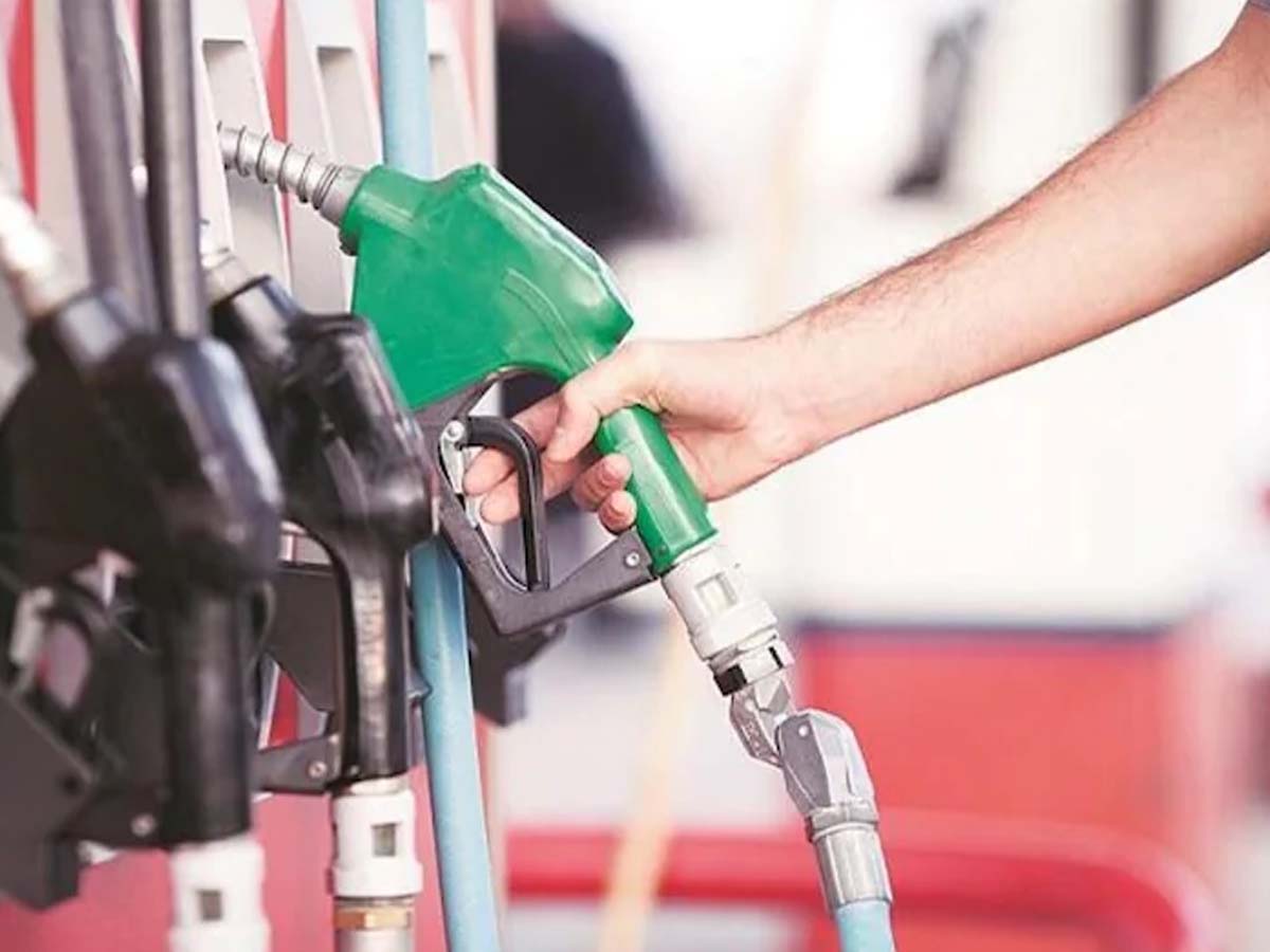 అక్క‌డ ప‌ది జిల్లాల్లో వంద దాటిన పెట్రోల్‌…