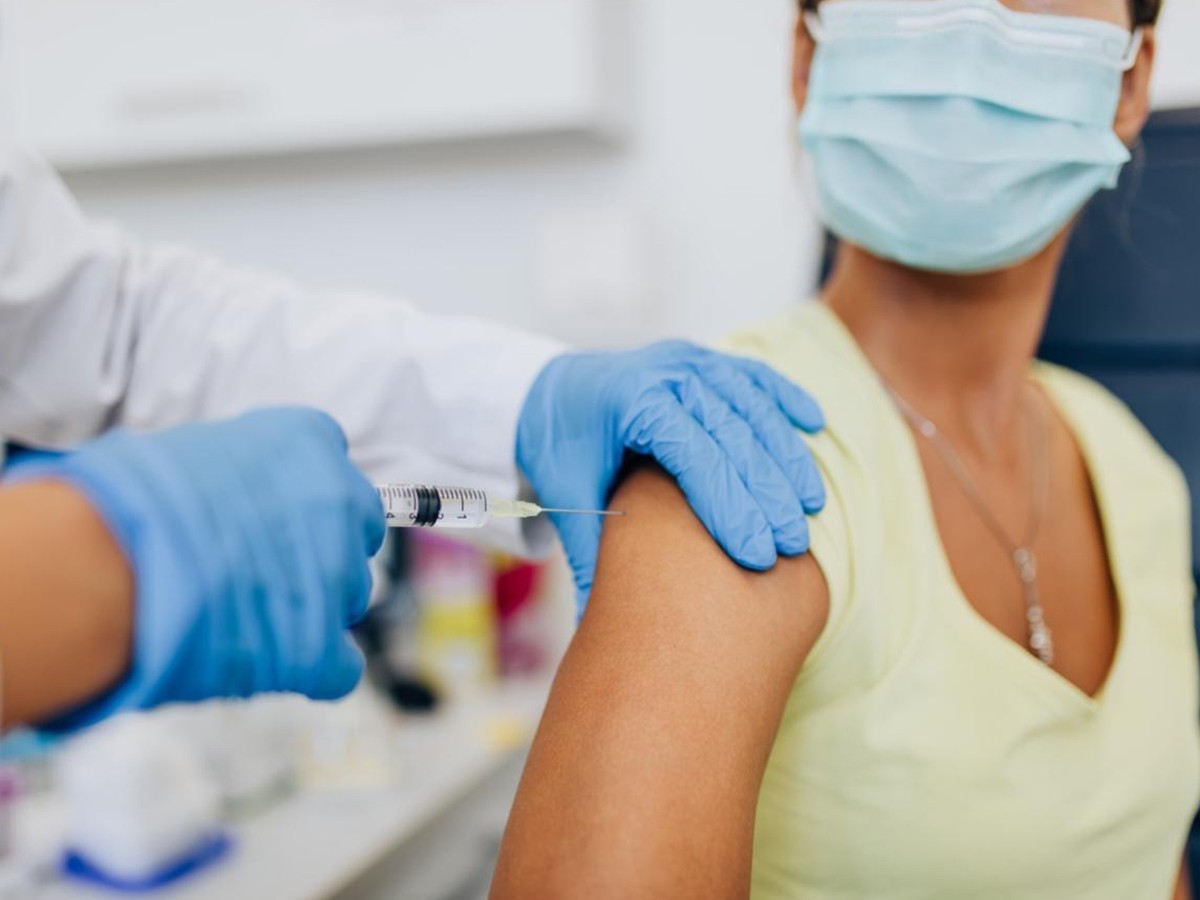 వ్యాక్సినేషన్ పూర్తయితే మాస్క్ అవసరం లేదా ?