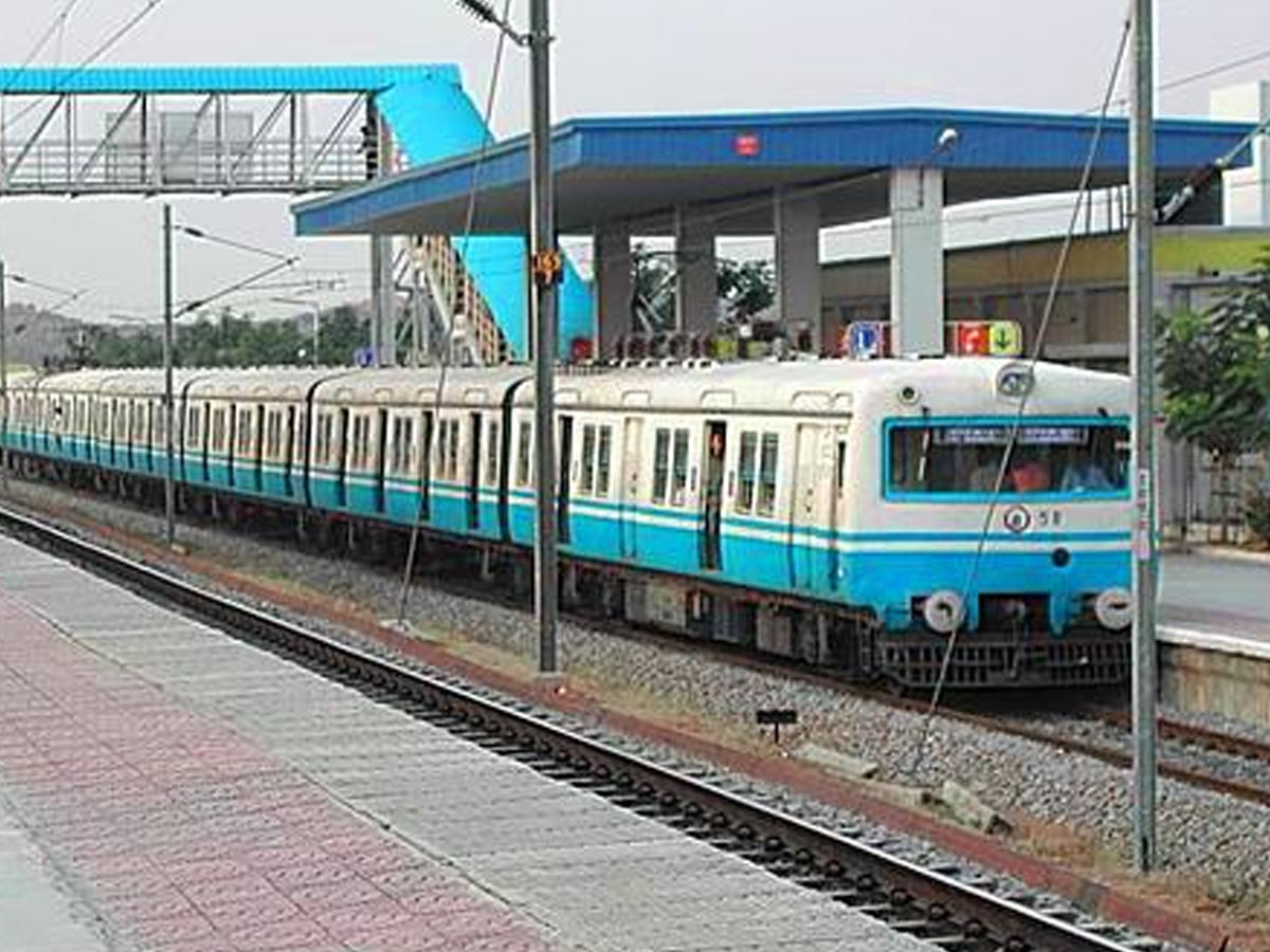 గుడ్‌న్యూస్ః హైద‌రాబాద్‌లో ఎంఎంటీఎస్ రైళ్ల పున‌రుద్ధ‌ర‌ణ‌… ఎప్ప‌టి నుంచంటే…