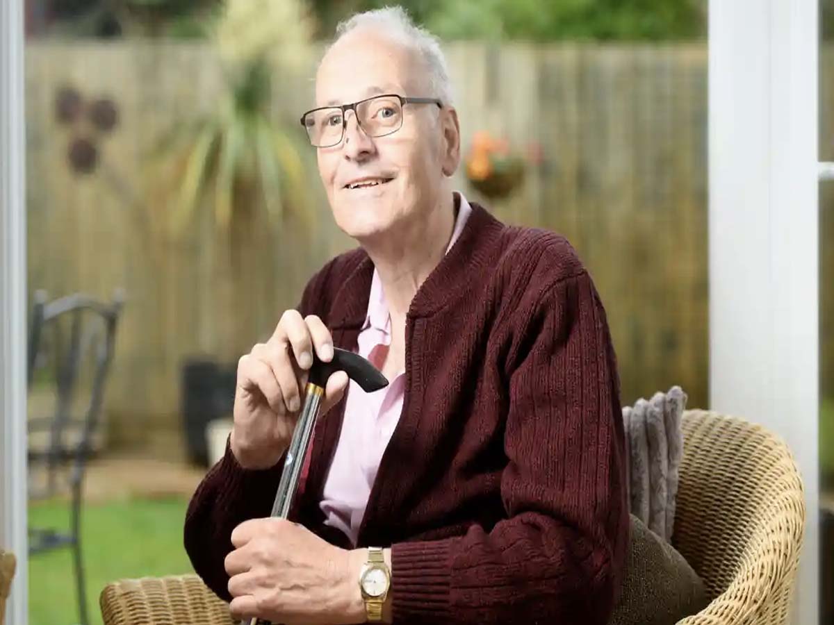 వ‌ర‌ల్డ్ రికార్డ్ః 42 సార్లు క‌రోనా బారిన ప‌డిన 72 ఏళ్ల వ్య‌క్తి… కానీ…