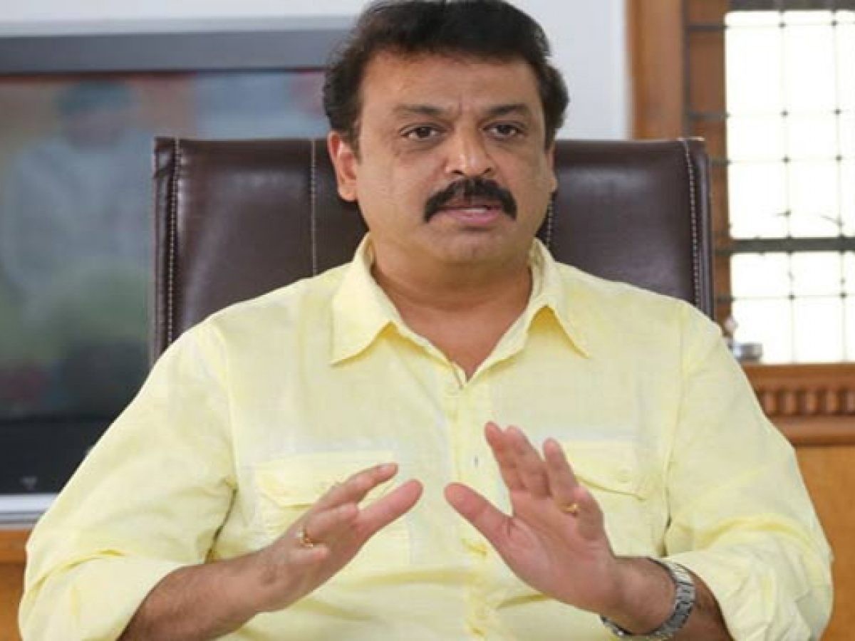 మామిడి పండ్లు అమ్మిన సీనియర్ నటుడు…. !!