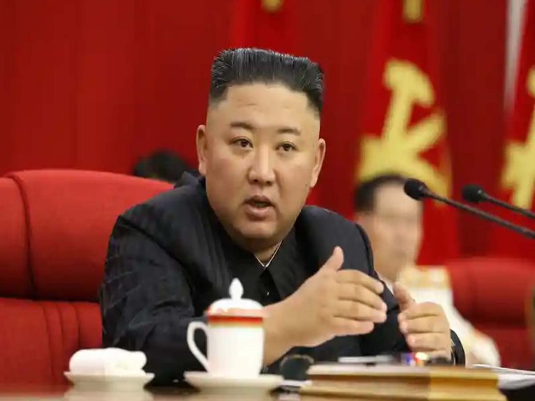 కిమ్ ఆస‌క్తిక‌ర వ్యాఖ్య‌లుః చ‌ర్చ‌ల‌కైనా…యుద్దానికైనా సిద్దంగా ఉండాలి…