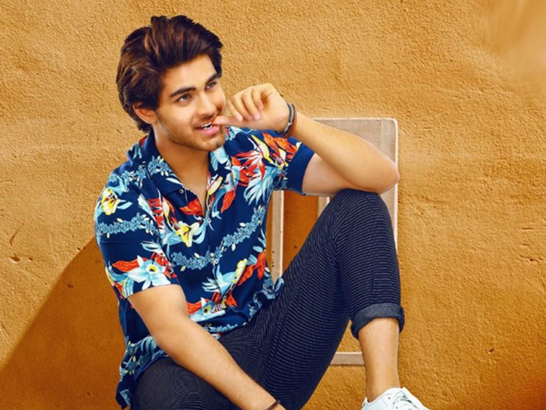 ఓటిటిలో ఆ హీరో కొడుకు సందడి చేయబోతున్నాడా?