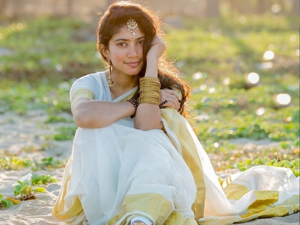 Sai Pallavi give her nod to Bollywood Movie?