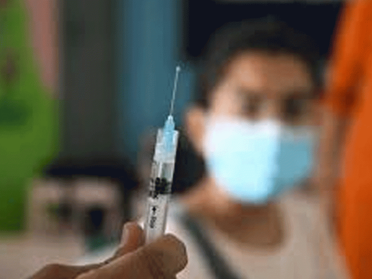 Covid 19: వ్యాక్సినేషన్‌లో మరింత స్పీడ్.. పిల్లలకు, పెద్దలకు..