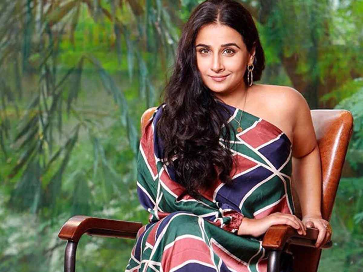 నెటిజన్ కు విద్యాబాలన్ ఎపిక్ రిప్లై..!