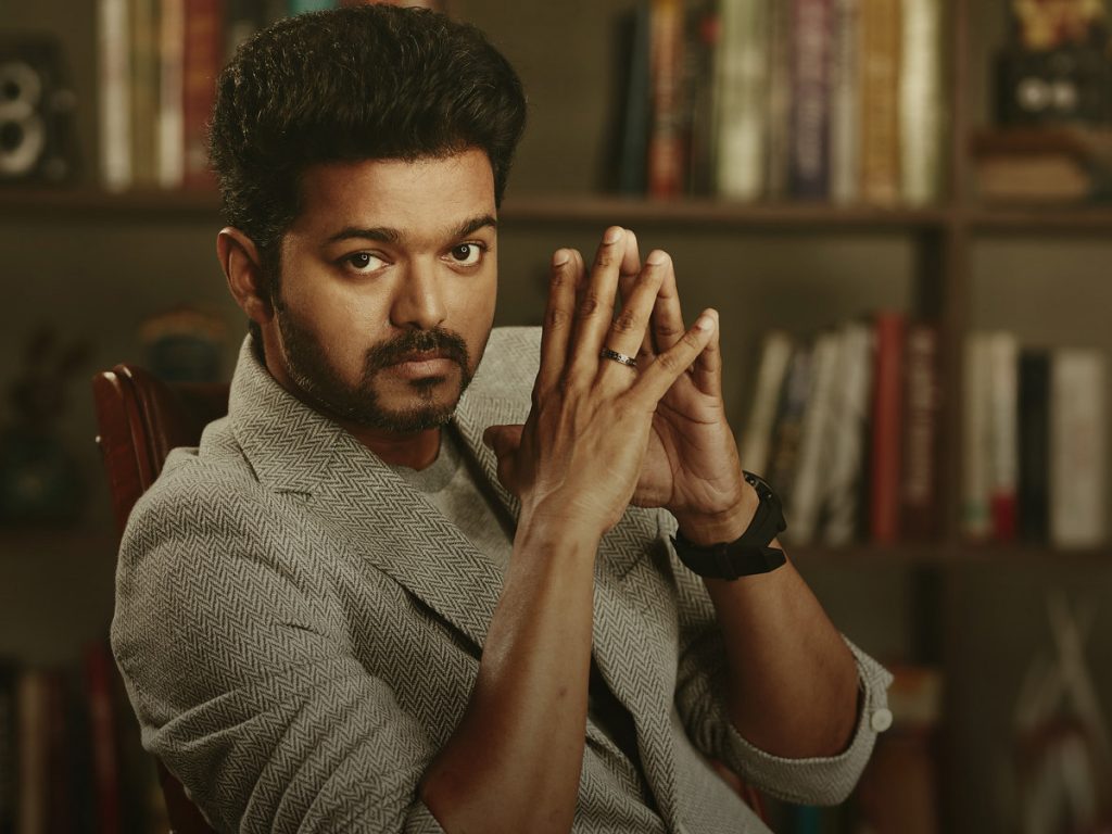 Vijay gets 100 Cr for Telugu debut!