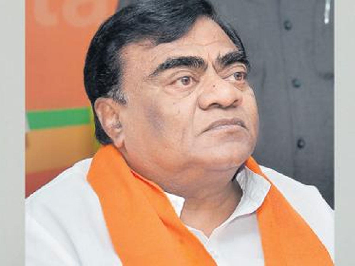 కేసీఆర్ పాలనపై ప్రజలు విరక్తితో ఉన్నారు: బాబు మోహన్