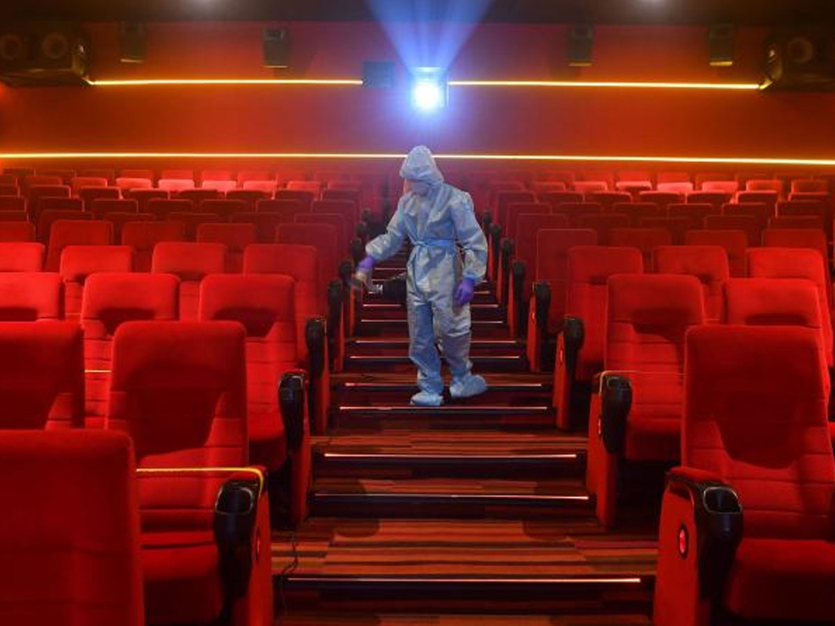 షూటింగులు ప్రారంభించే అవకాశం.. థియేటర్ల ఓపెనింగ్ కష్టమే!