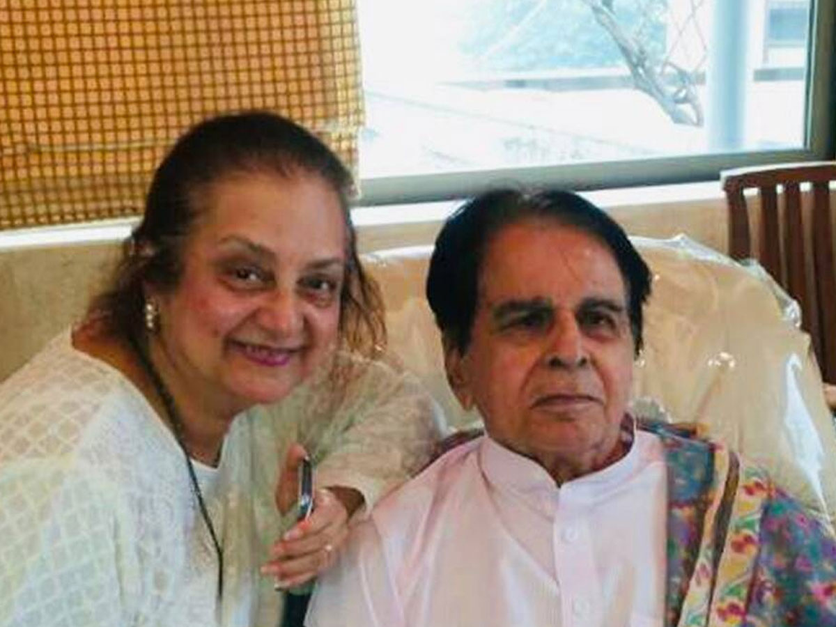 ఆక్సిజ‌న్ స‌పోర్ట్ పై దిలీప్ కుమార్!