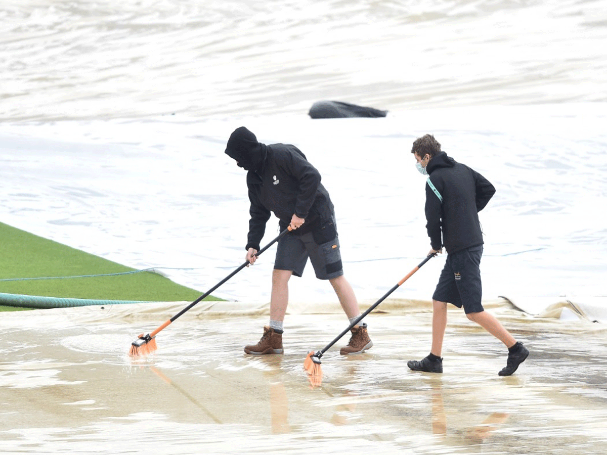 డబ్ల్యూటీసీ : రెండో రోజు ఆట కూడా కష్టమే..?