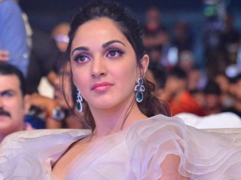 కియారా హింట్ ఇచ్చిన.. ఆ క్లారిటీ లేదు!