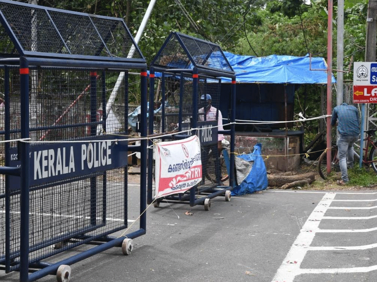 మ‌ళ్లీ లాక్‌డౌన్ పొడిగించిన కేర‌ళ‌