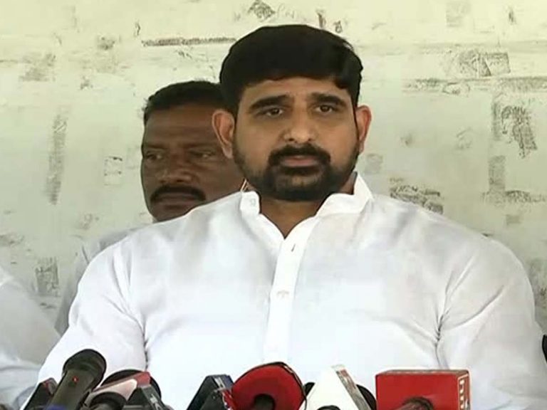 కమ్యూనిస్టు భావజాలం ఉన్న ఈటల బిజెపిలో ఎలా చేరతారు !