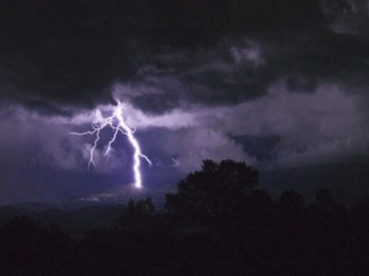 బెంగాల్‌లో పిడుగుల వాన‌..! 20 మంది మృతి