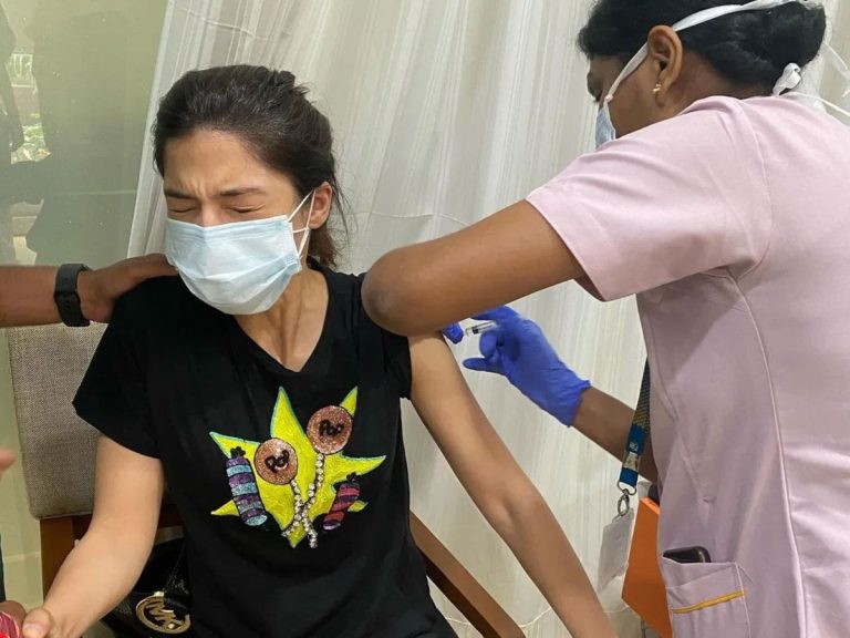 తోలి టీకా.. వణికిపోయిన మెహరీన్