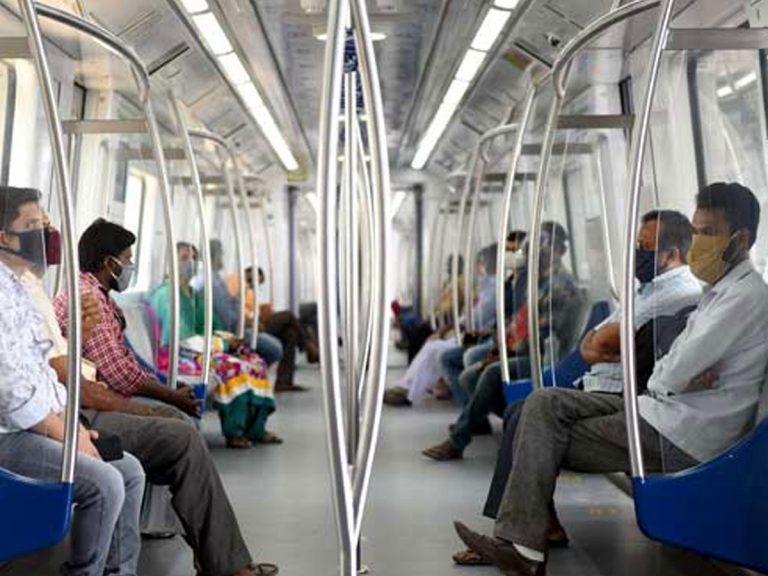 నేటి నుంచి మెట్రో సర్వీసుల్లో మార్పులు