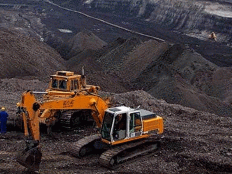 బాక్సైట్ మైనింగుకు అవకాశం లేదని చెప్పిన ప్రభుత్వం…