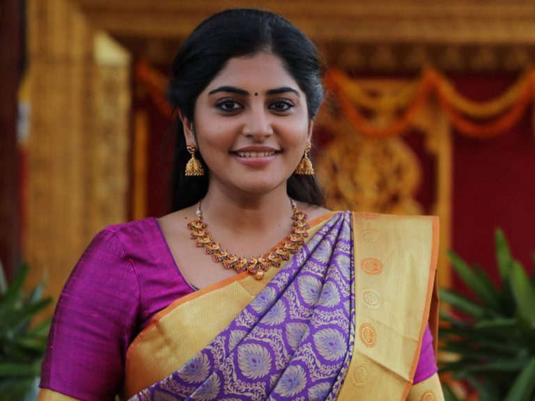 ‘’అందరూ ప్రేమలో పడుతున్నారు! కానీ, నేను మాత్రం…’’ కేరళ కుట్టి నాటీ జవాబు!