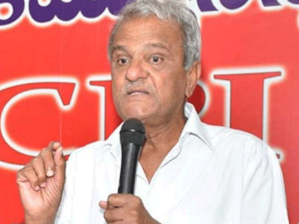 తెలంగాణలో ప్రజాస్వామ్యానికి పాతర వేసింది కేసీఆర్…