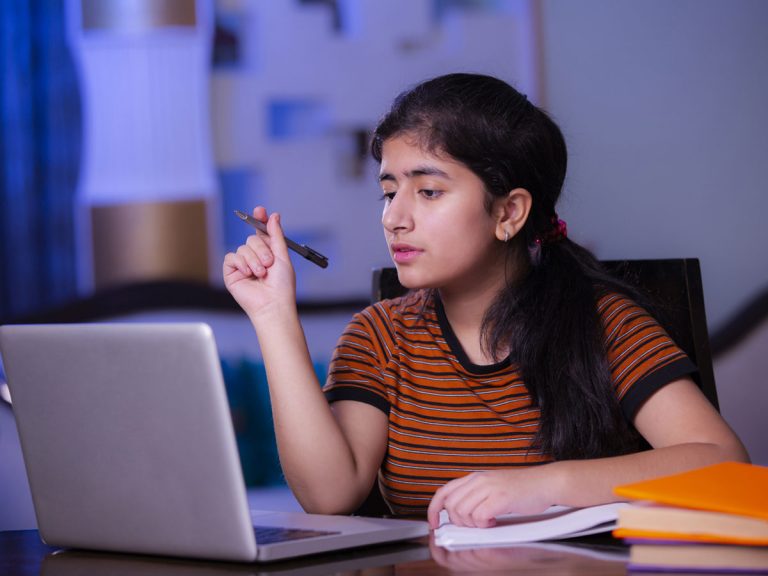 ఇంటర్ ఆన్లైన్ తరగతులు వాయిదా