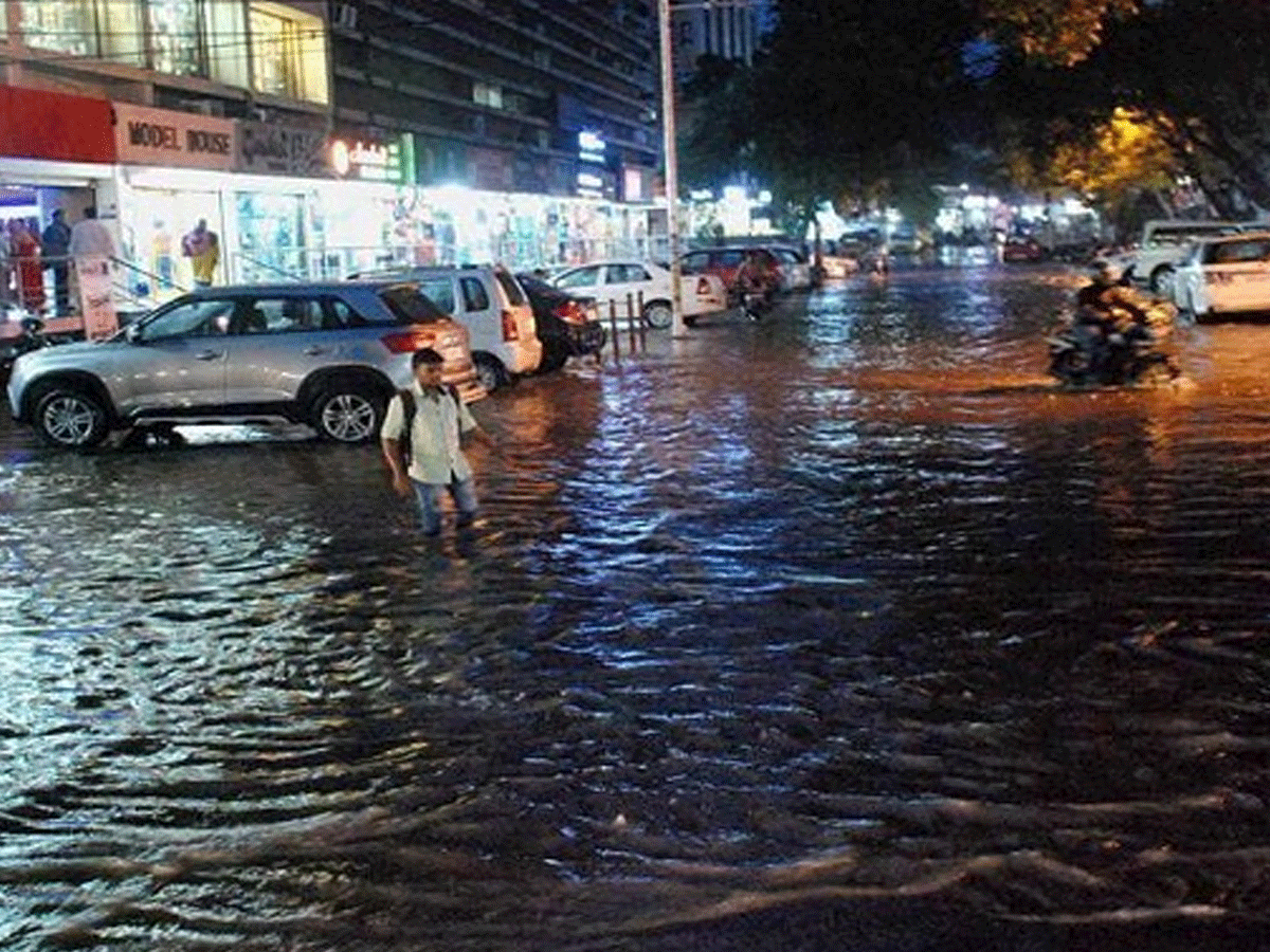 తెలంగాణకు భారీ వర్ష సూచన.. మరో నాలుగు రోజులు..