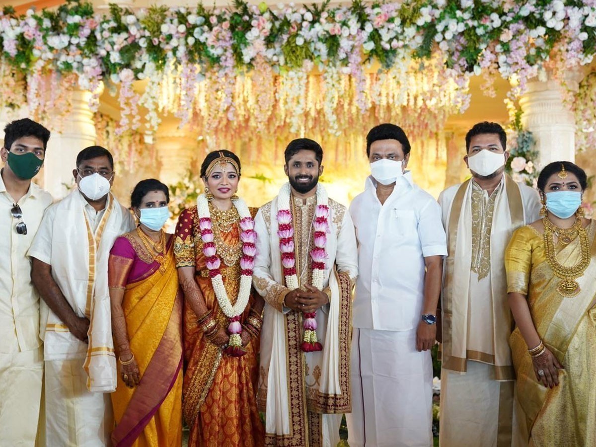 ఘనంగా శంక‌ర్‌ కూతురు వివాహం.. సీఎం స్టాలిన్ హాజరు