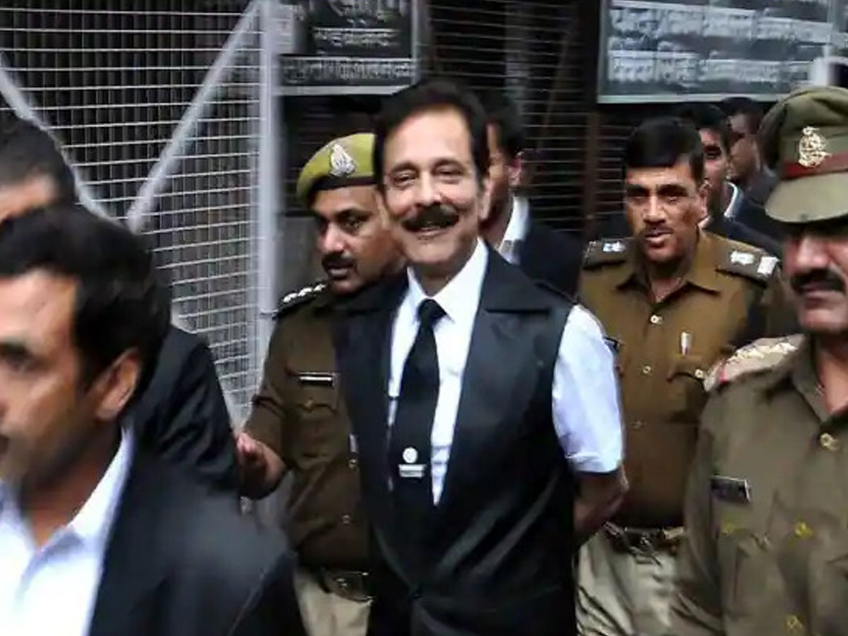 బాలీవుడ్ తెరపైకి… వివాదాస్పద వ్యాపారవేత్త!