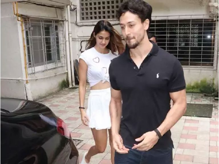 టైగర్​ ష్రాఫ్​-దిశాపటానీ రిలేషన్​షిప్ పై.. టైగర్​ తండ్రి క్లారిటీ