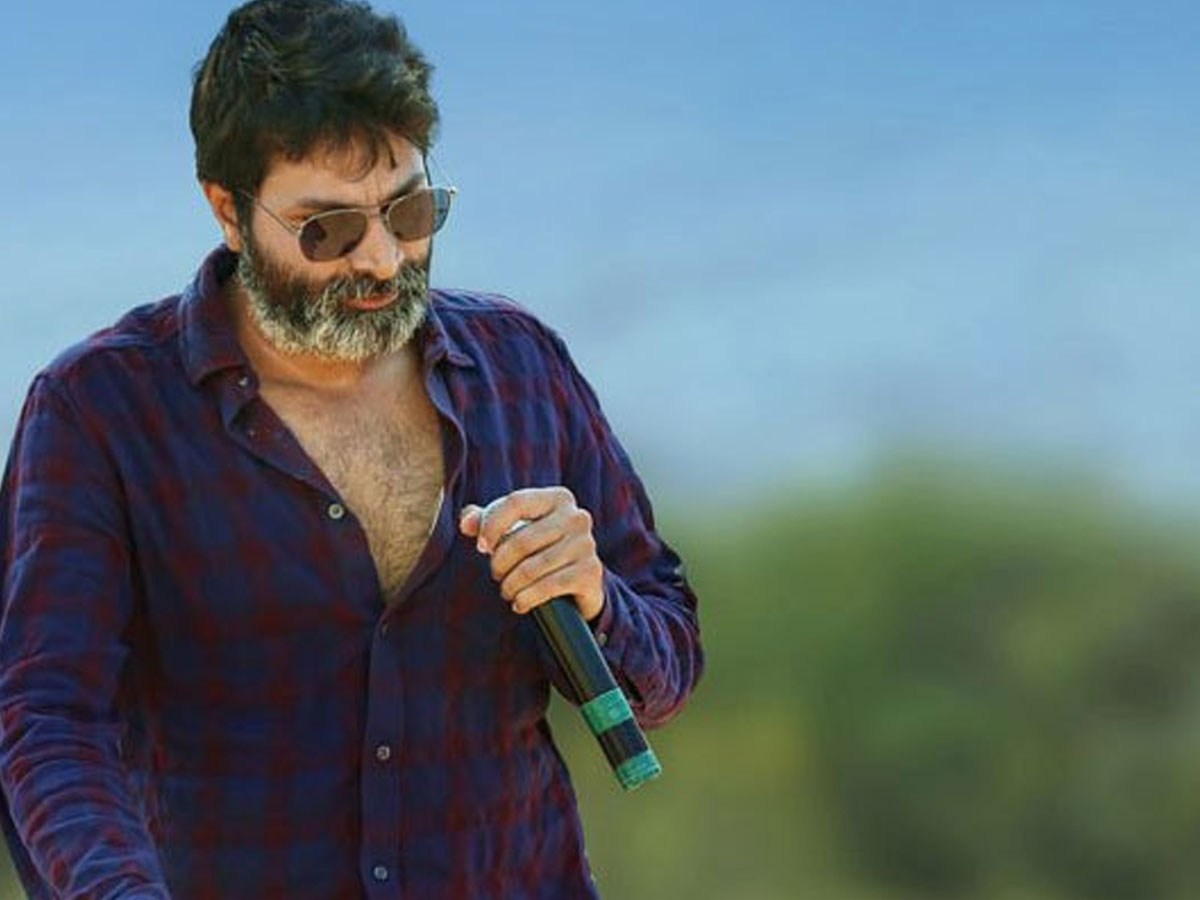 Trivikram: త్రివిక్రమ్ శ్రీనివాస్‌కి తమిళ్ స్టార్ హీరో షాక్?