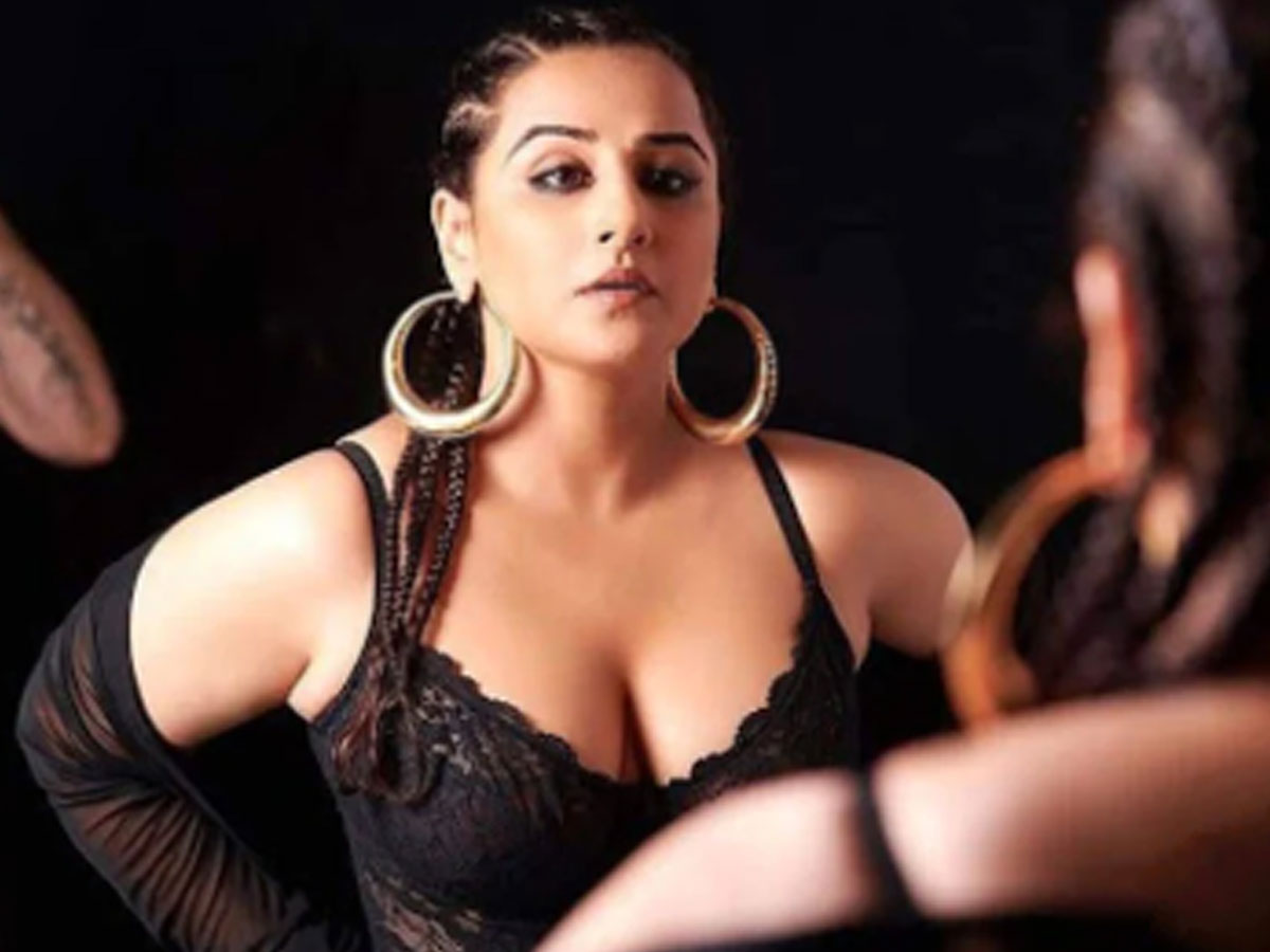 కొత్తదనం నిండిన అందాలతో విద్యాబాలన్