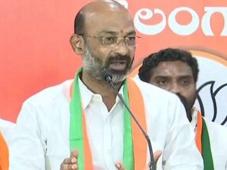 భాగ్యనగర్‌ టు హుజురాబాద్‌.. బండి సంజయ్‌ పాదయాత్ర