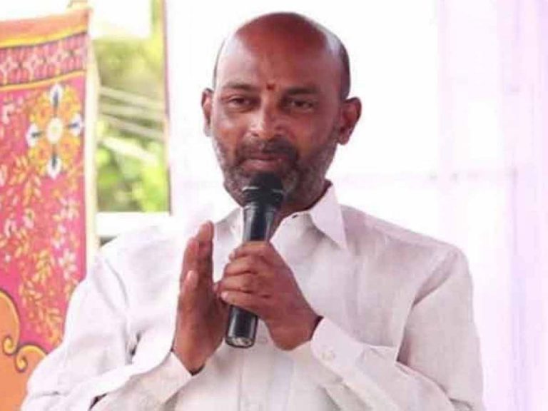 బండి సంజ‌య్ కీల‌క వ్యాఖ్య‌లు…అధికారంలోకి రాగానే ప్ర‌గ‌తి భ‌వ‌న్‌…