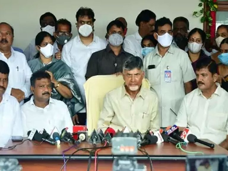 ఇప్పటి అవినీతికి కోర్టులు కూడా చాలవు.. చంద్రబాబు ఫైర్