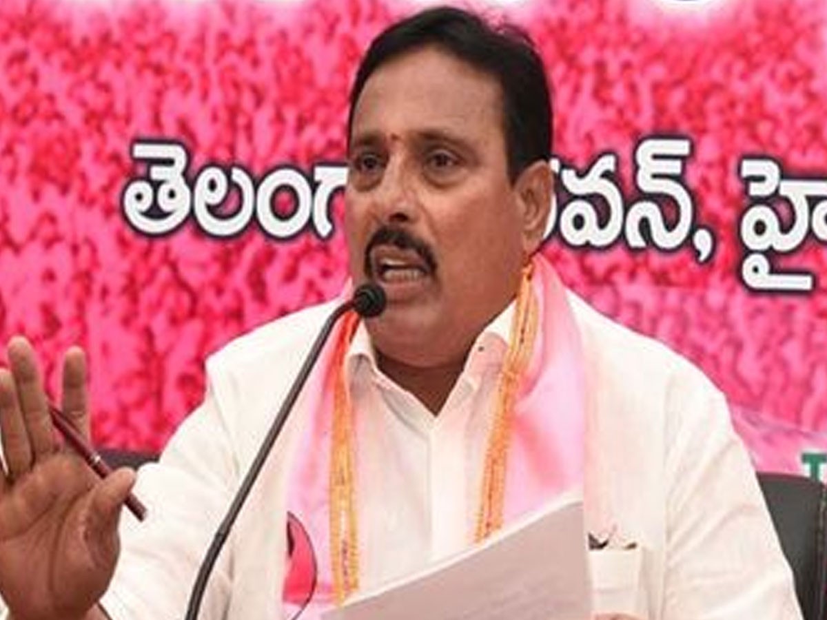 ఉన్న వెంట్రుకలు పీకేసీ.. బండి సంజయ్ కి గుండు గీయిస్తా :  దానం నాగేందర్