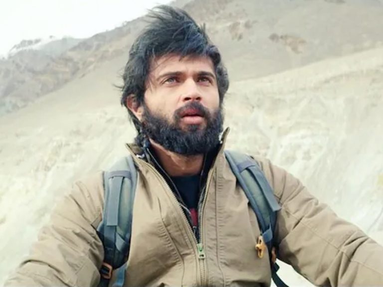 “కామ్రేడ్”ను గుర్తు చేసుకున్న విజయ్ దేవరకొండ