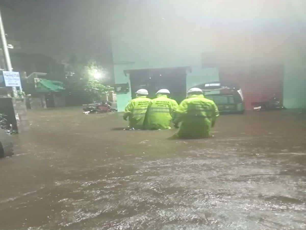 భాగ్య‌న‌గ‌రంలో భారీ వర్షం…ఉప్ప‌ల్‌లో రికార్ఢ్ స్థాయిలో…