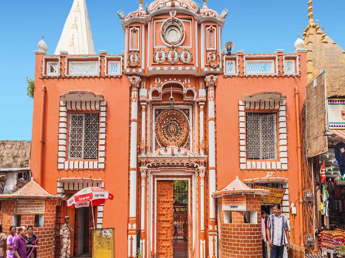 పాక్ ఉగ్ర‌వాదుల స్కెచ్‌:  జ‌మ్మూకశ్మీర్ ఆల‌యాలే టార్గెట్‌…