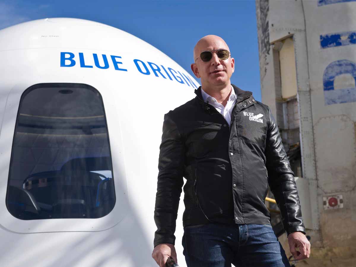 వ‌చ్చేవార‌మే అంత‌రిక్షంలోకి జెఫ్ బెజోస్‌…