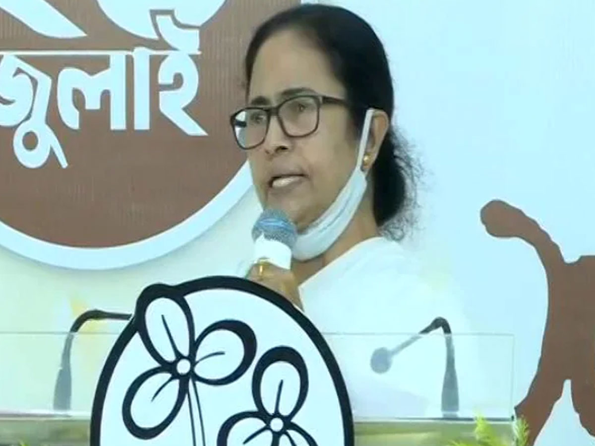 పెగాసస్‌ దుమారం.. దీదీ సంచలన వ్యాఖ్యలు..