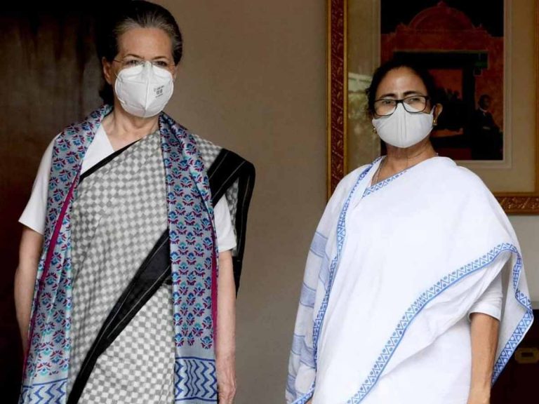 2024 ఎన్నిక‌లపై బెంగాల్ సీఎం కీల‌క వ్యాఖ్య‌లు…