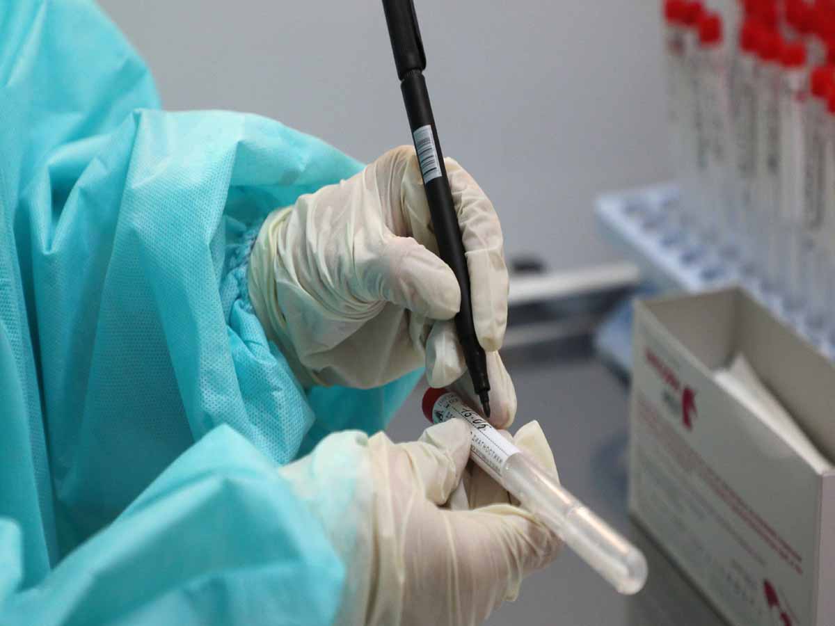 శాస్త్ర‌వేత్త‌ల తాజా ప‌రిశోధ‌న‌:  క‌రోనాకు చెక్ పెట్టేందుకు…